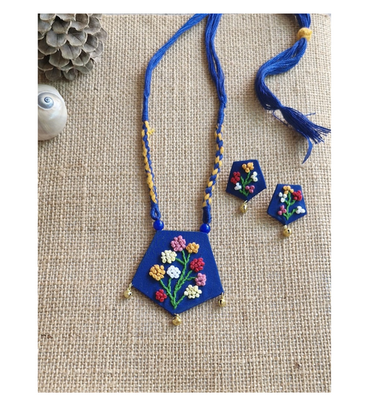 “Handwoven Floral Tales Jewelry Set”