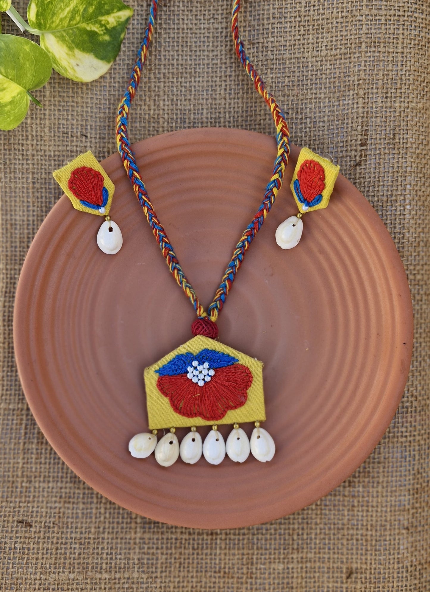 Modern hand-embroidery jewelry